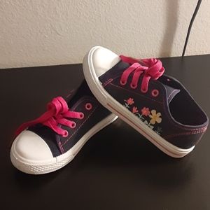 New toddler girl sneakers size 9